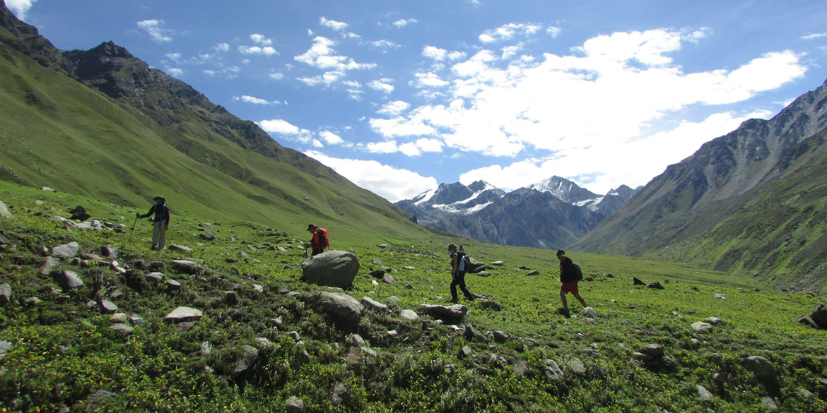 Manali- Chandigarh- 08- hrs drive
