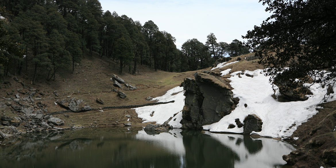 Sojha- Jalori pass- Raghupur fort- 05 kms drive/ 2.5 kms hike one way