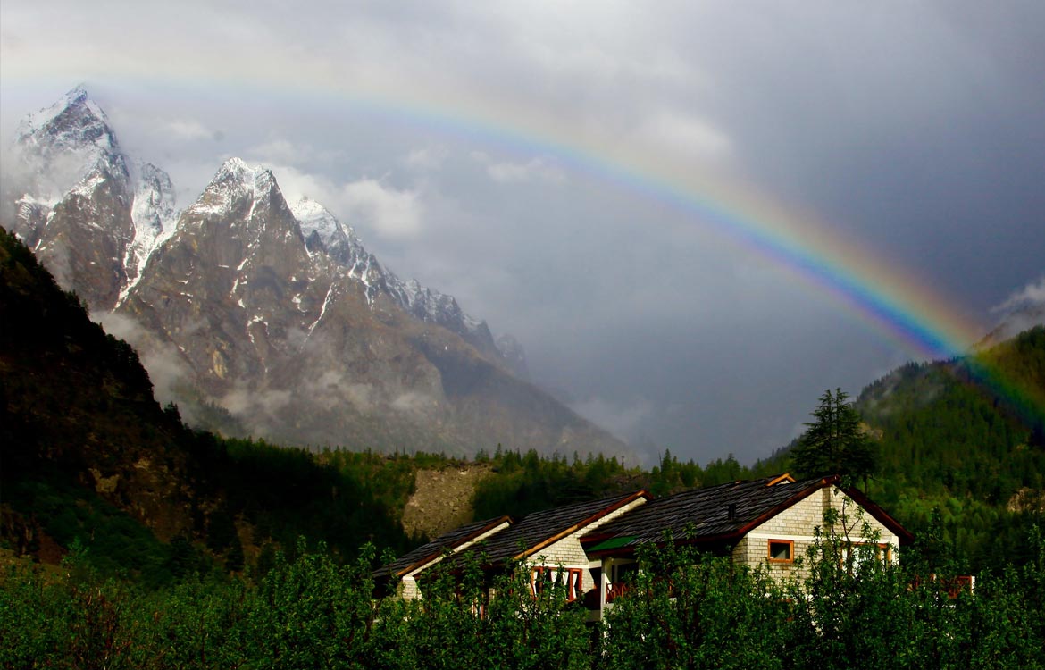 Mountain Lodges in remote Himalayas